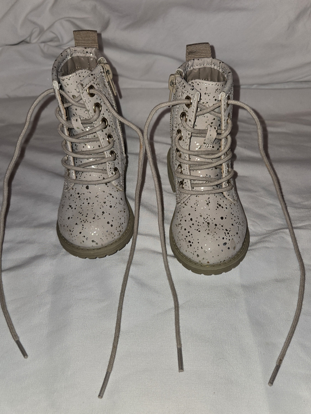 LilElla Beige Glitter Speckle Lace-Up Kids Boots SZ 6M